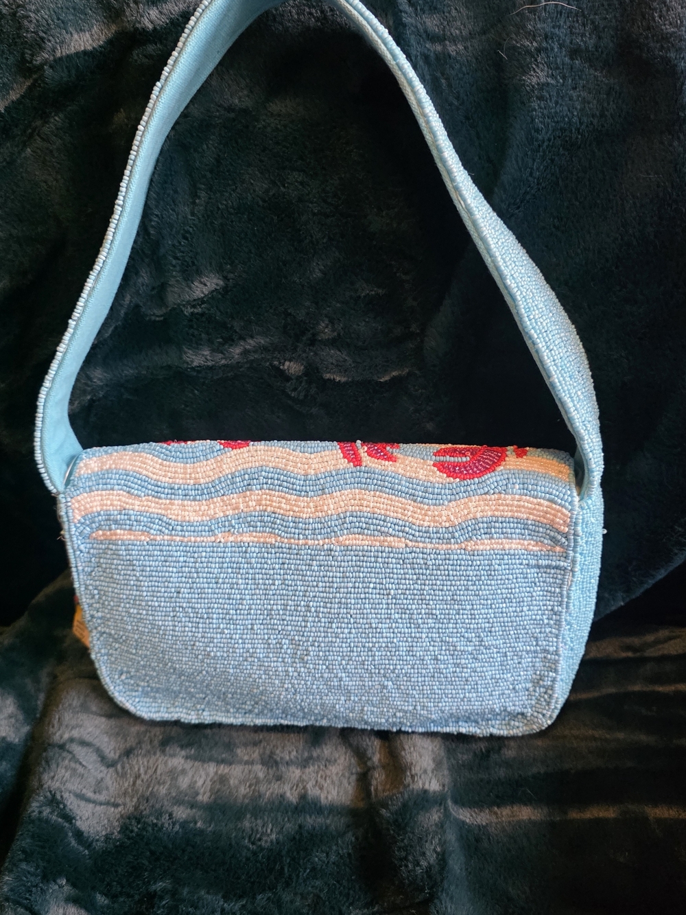 Beaded Crab Motif Shoulder Bag in Light Blue and Red - Picture 7 of 9